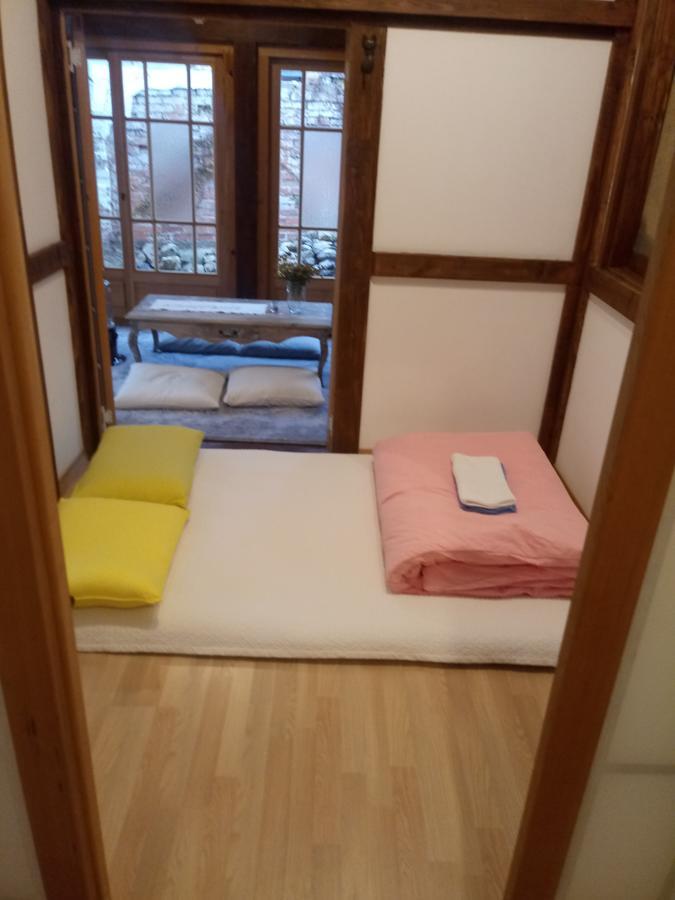 Hundred Years Hanok Mokpo Exterior photo