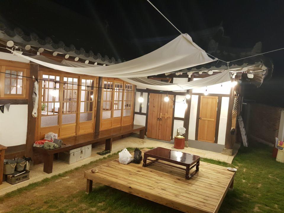 Hundred Years Hanok Mokpo Exterior photo